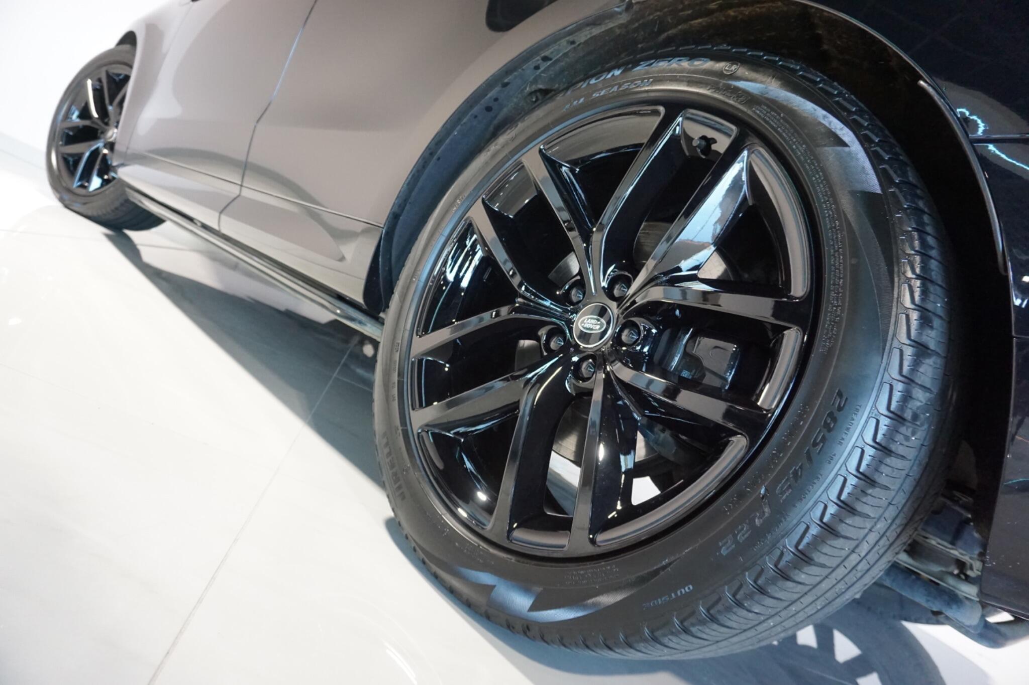 Land Rover Range Rover Sport 3.0 D300 MHEV Dynamic SE SUV 5dr Diesel Auto 4WD Euro 6 (s/s) (300 ps)